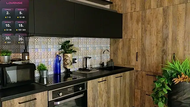 Snapshot of DebiHenks chatting on 02.03.26 DebiHenks online show from 02.03.26