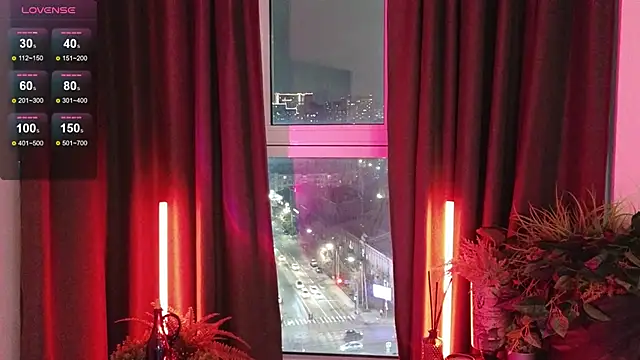 Snapshot of DebiHenks chatting on 02.19.26 DebiHenks online show from 02.19.26