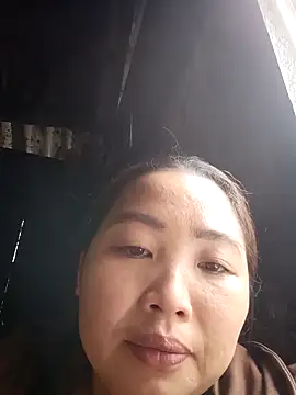 PhamPhung online show from 11.17.25