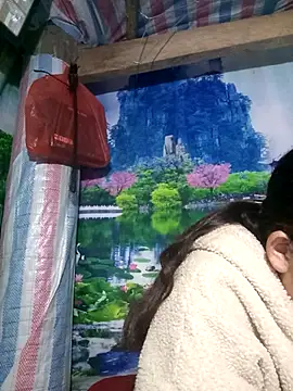 PhamPhung online show from 02.05.26