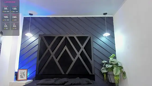 marco garciia  online show from 12.13.25