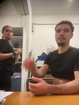 los freaky online show from 10.19.25