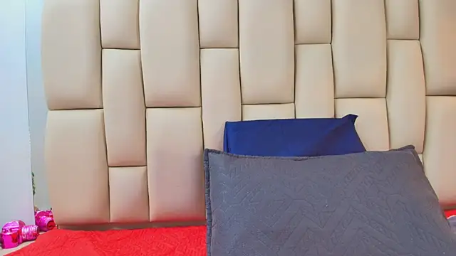 Snapshot of sweet_amye chatting on 12.17.25 sweet amye online show from 12.17.25