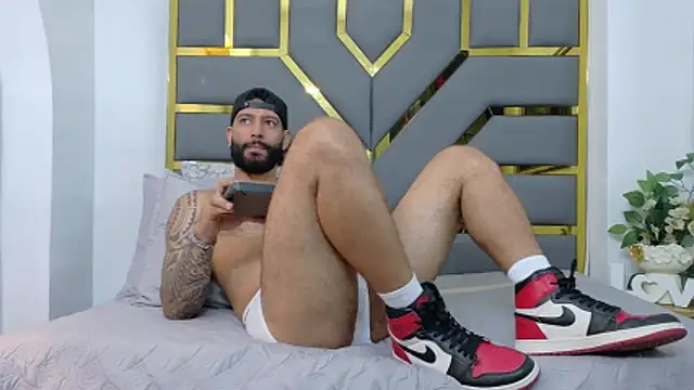 yorbymaxx online show from 10.21.25