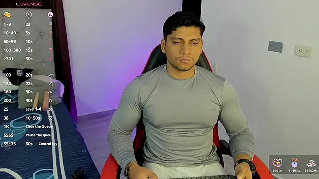 Nicolasmontoya16 online show from 10.15.25