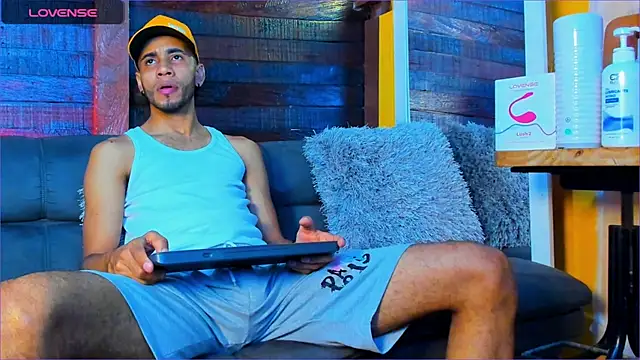 Alex bigcock11  online show from 10.03.25