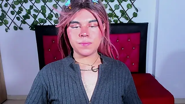 Lady Evelynn online show from 10.04.25