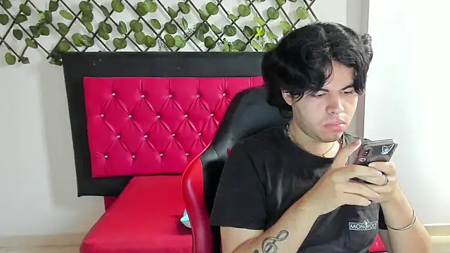 Lady Evelynn online show from 10.15.25