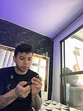 DayanaDG online show from 12.04.25