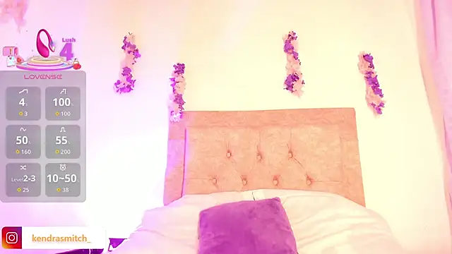 kendra smiitch online show from 10.14.25