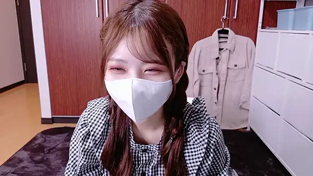 Ema o0 chan online show from 10.04.25