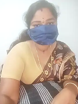 Rojaa009 online show from 10.13.25