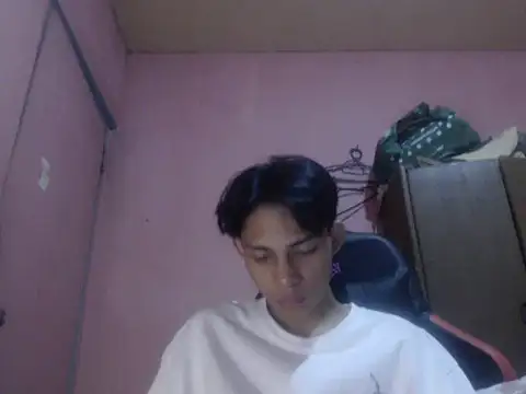 Snapshot of Kyoshi_19 chatting on 05.05.26 Kyoshi 19 online show from 05.05.26