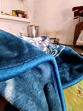 RAYI Queen 3 online show from 11.12.25