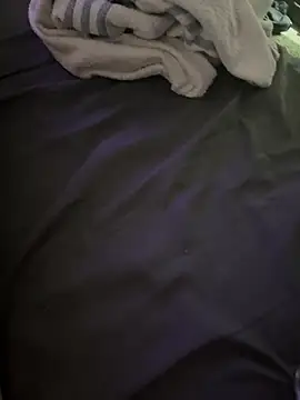 naughtycoupl98 online show from 03.24.26