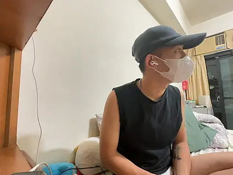 boyjoe10 online show from 04.13.26