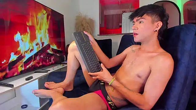 Steven baby69 online show from 10.19.25