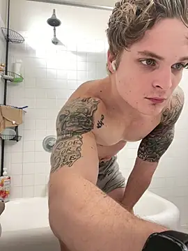 Snapshot of King_Kev_ chatting on 02.19.26 King Kev online show from 02.19.26