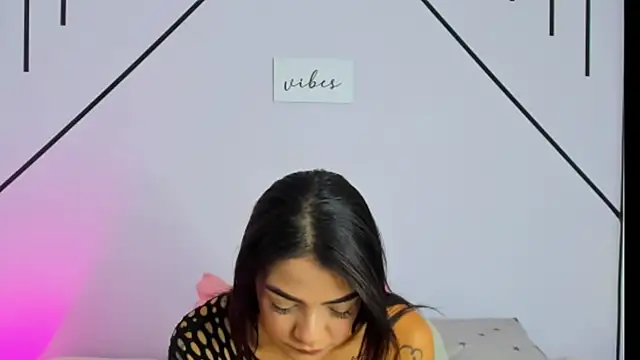 MiahCornell  online show from 10.23.25