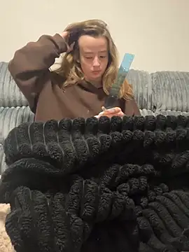 SeccySerena online show from 10.24.25