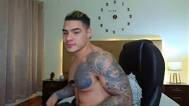 Steven Velez online show from 11.02.25