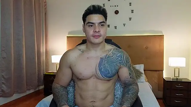 Snapshot of Steven_Velez chatting on 04.26.26 Steven Velez online show from 04.26.26