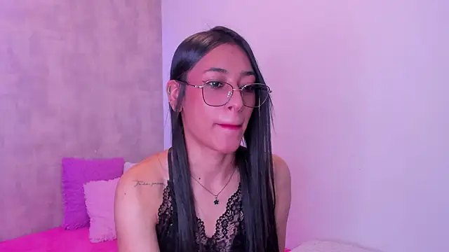 Becky G online show from 10.06.25