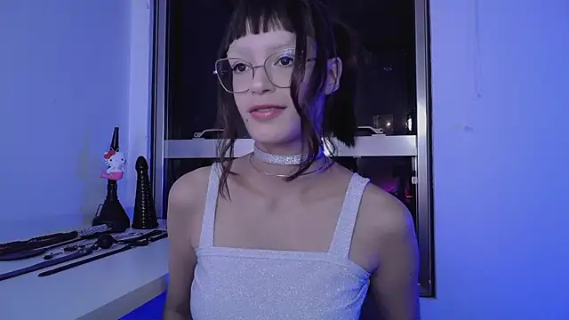 nina kink online show from 11.17.25