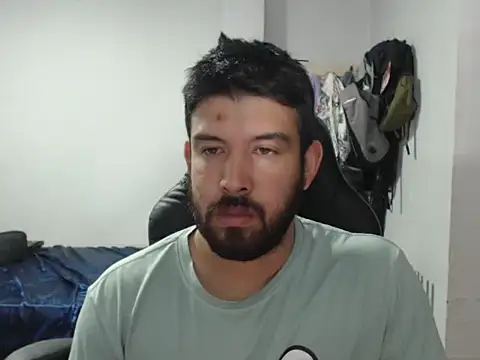 Axel11113 online show from 09.10.25