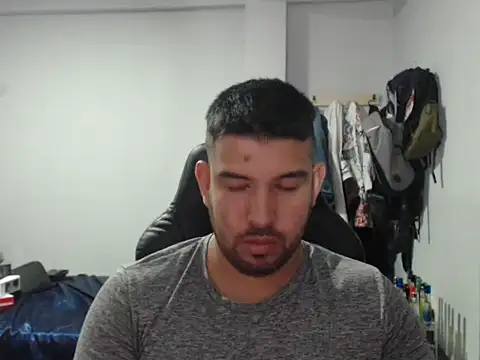 Axel11113 online show from 09.12.25