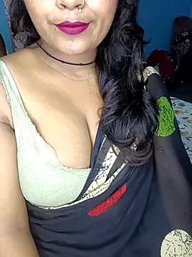 Snapshot of Naughty-Chaaya chatting on 04.27.26 Naughty-Chaaya online show from 04.27.26