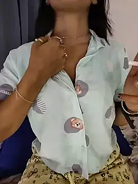 priya 26 online show from 07.18.26