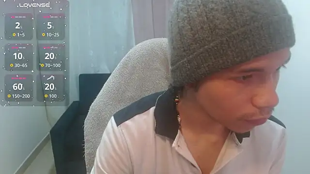 Xoxo Smiles online show from 04.20.26