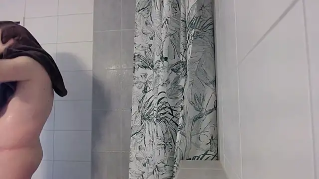 Hijuga online show from 04.11.26