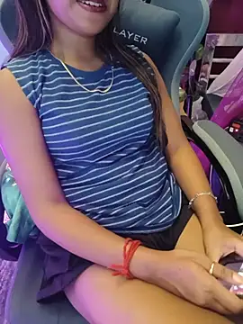 Snapshot of Puja-baby chatting on 07.05.26 Puja-baby online show from 07.05.26