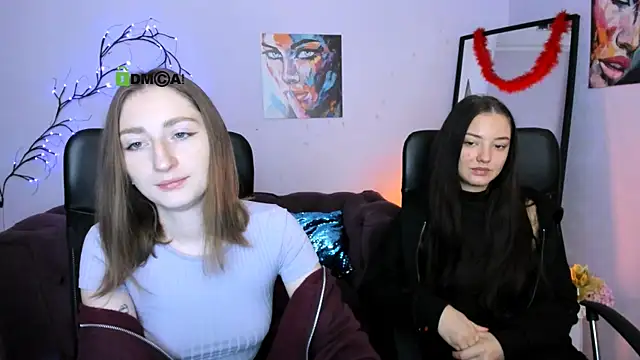 eva smiith  online show from 12.17.25