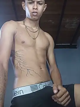 Snapshot of God_Eros_23cm chatting on 06.20.26 God Eros 23cm online show from 06.20.26
