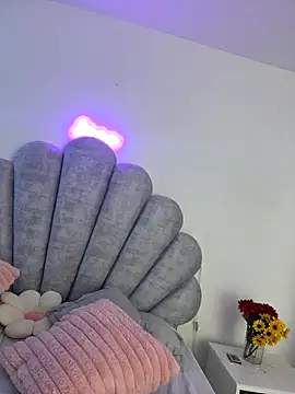 emma-conti2 online show from 11.24.25