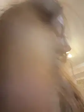 Snapshot of HellaryTourent chatting on 11.17.25 HellaryTourent online show from 11.17.25