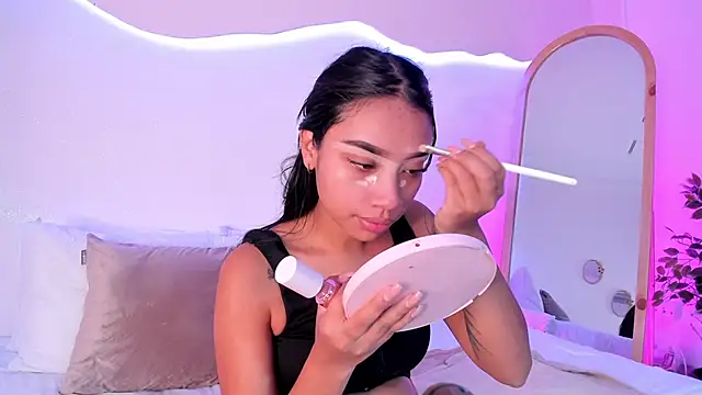 MissPocahontass online show from 11.06.25