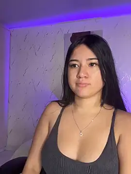 chloekitty69 online show from 10.27.25