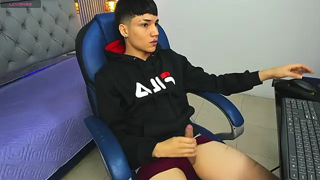 SamBlack  online show from 02.04.26