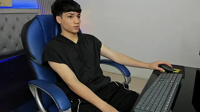 SamBlack  online show from 05.13.26