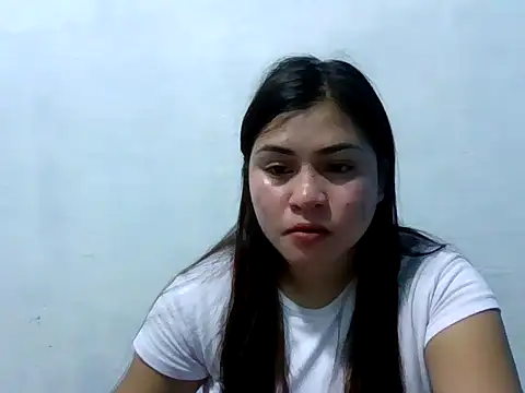 Snapshot of misskittyxoxo chatting on 10.12.25 misskittyxoxo online show from 10.12.25