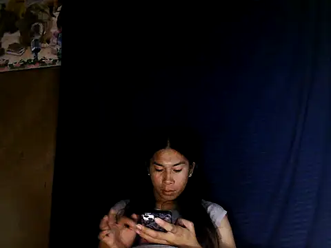 Snapshot of Asian_PrettyAle chatting on 09.25.25 Asian PrettyAle online show from 09.25.25