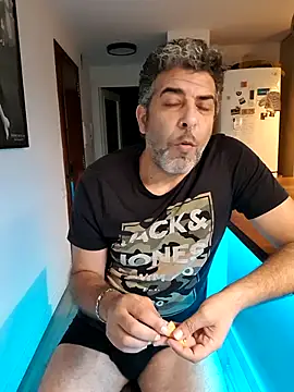 Buen Pete online show from 11.04.25