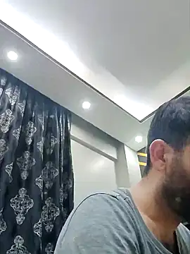 Snapshot of Apooabe chatting on 11.05.25 Apooabe online show from 11.05.25