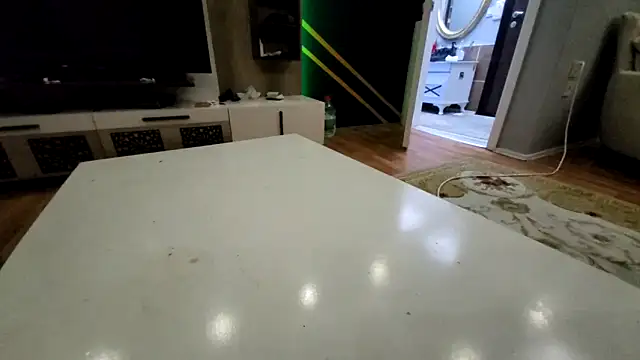 Snapshot of Apooabe chatting on 11.21.25 Apooabe online show from 11.21.25