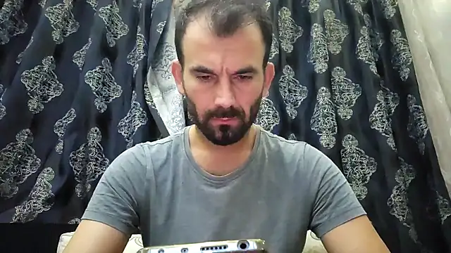 Snapshot of Apooabe chatting on 11.27.25 Apooabe online show from 11.27.25