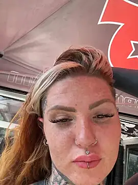 AlexandraWildd online show from 07.10.26
